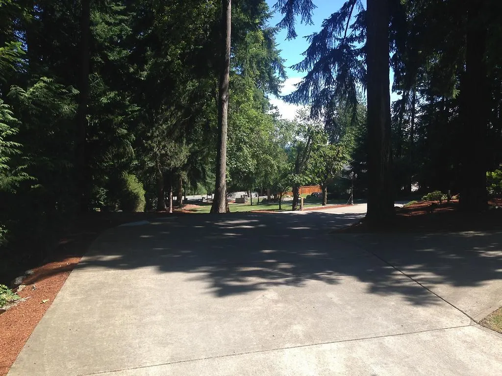 Maple View Bed And Breakfast Nanaimo Bed & Breakfast