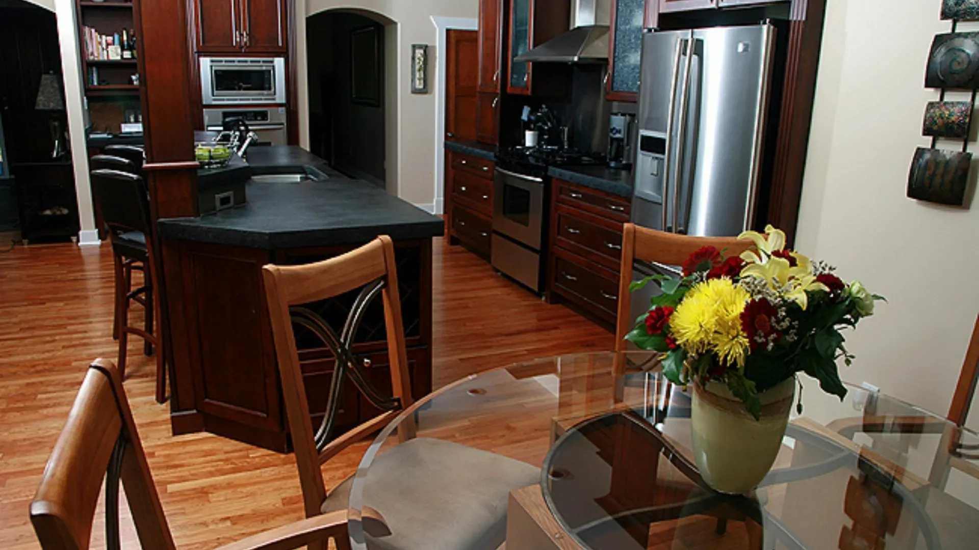 **** Bed & Breakfast Maple View Bed And Breakfast Nanaimo Canada