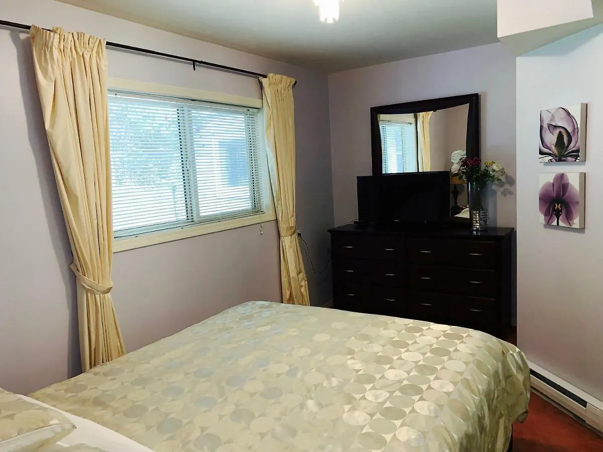 Maple View Bed And Breakfast Nanaimo Bed & Breakfast