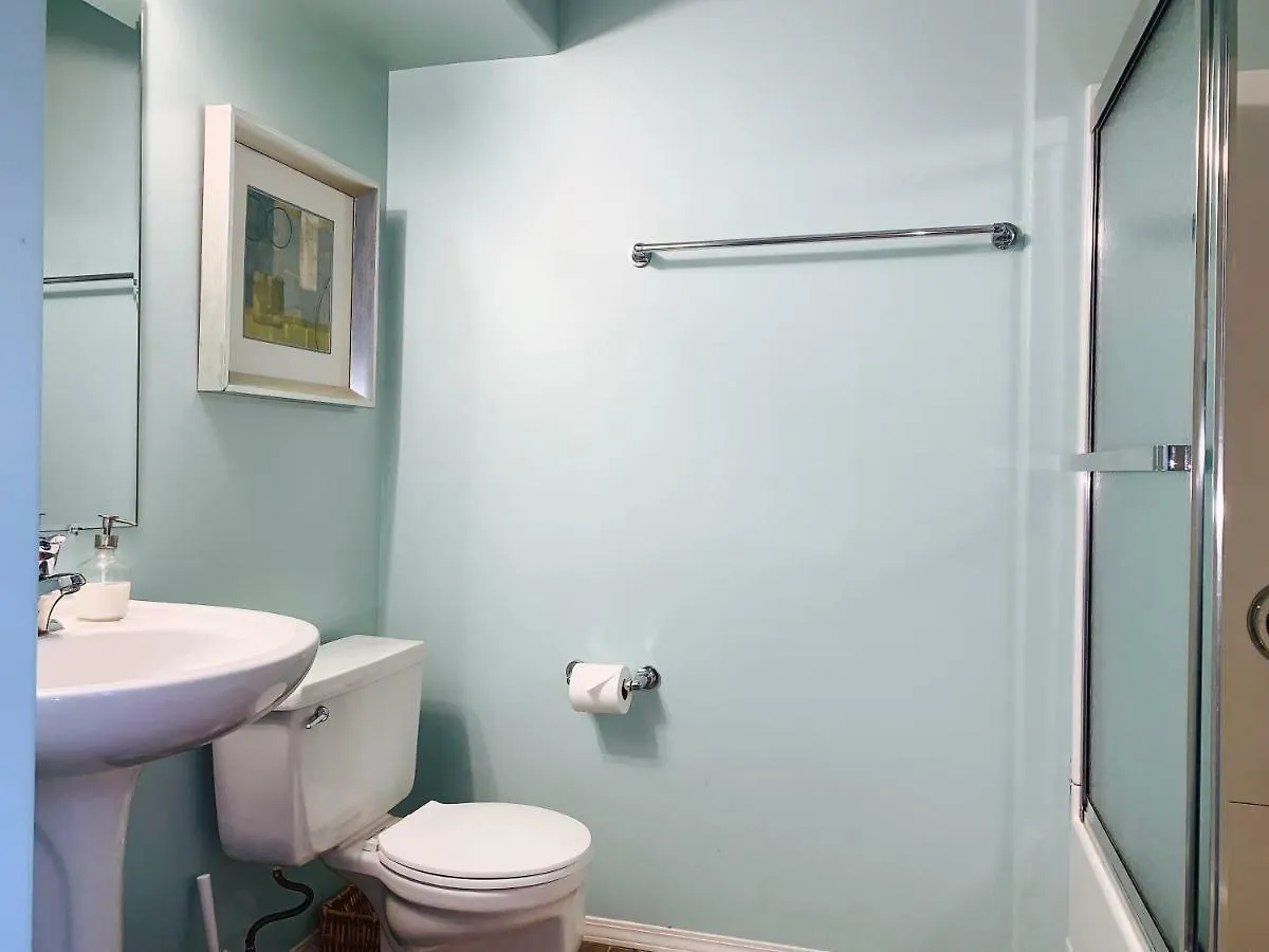 **** Bed & Breakfast Maple View Bed And Breakfast Nanaimo Canada