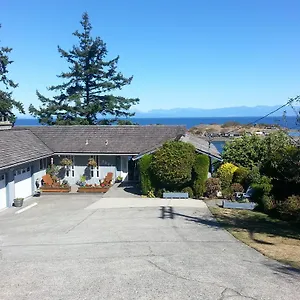 Hammond Bay Oceanside Guest house